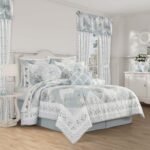 Bungalow Spa 4 Piece Comforter Set