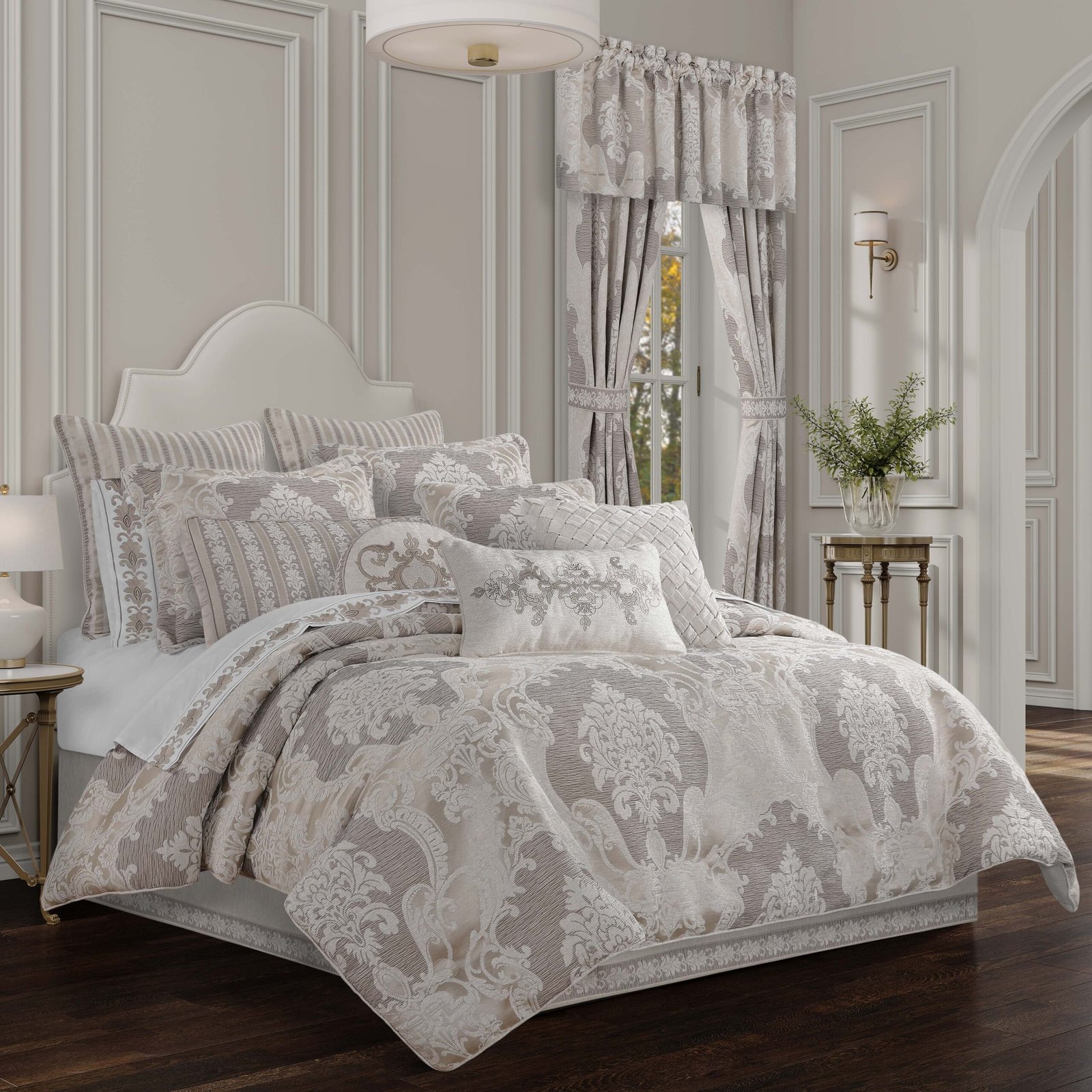 QueensburyAlmond4PieceComforterSet-1.jpg