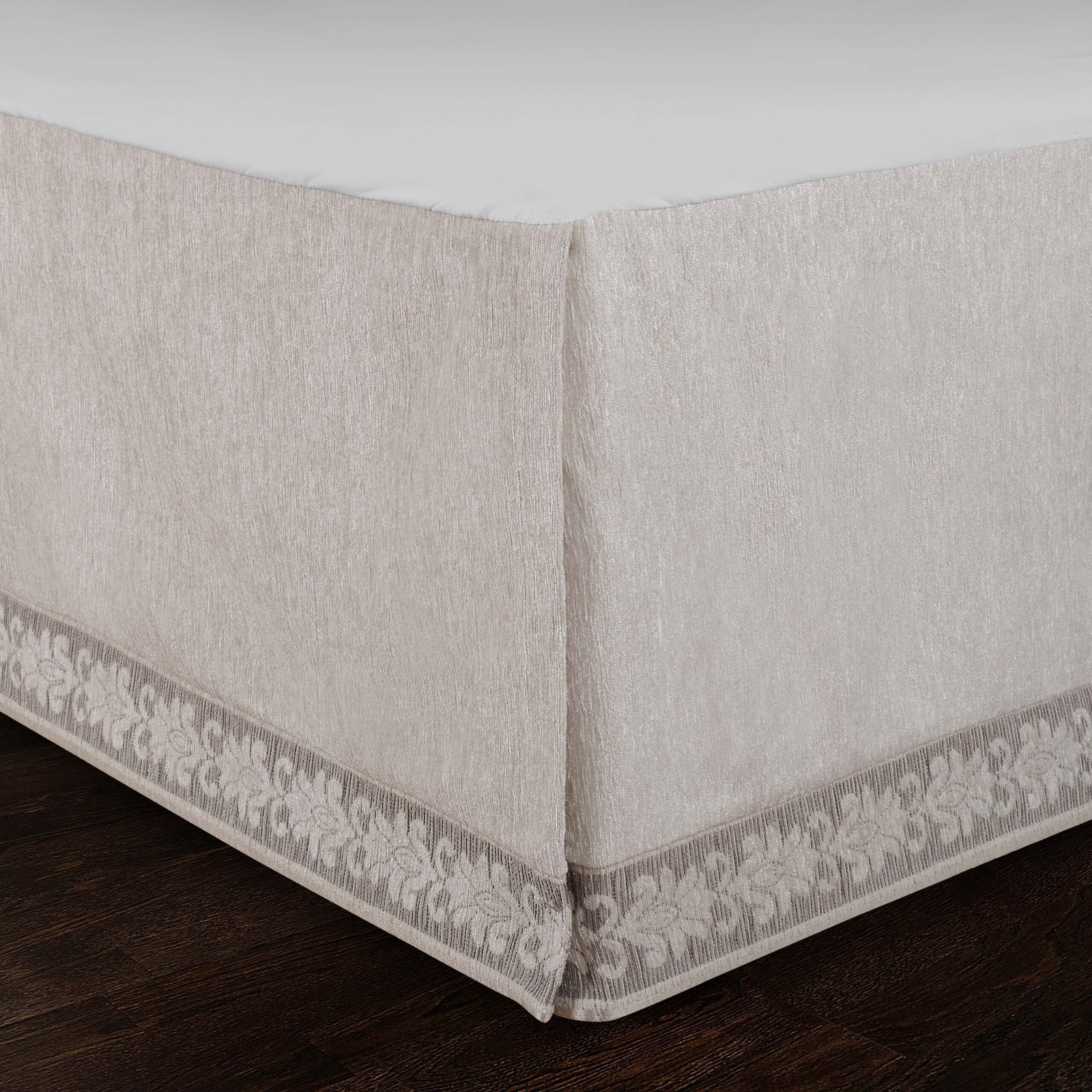 QueensburyAlmond4PieceComforterSet-5.jpg